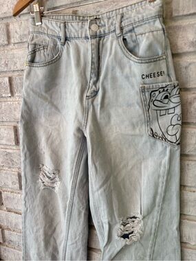 ONLY JEANS Light Wash Jeans with SpongeBob SquarePants Tag
